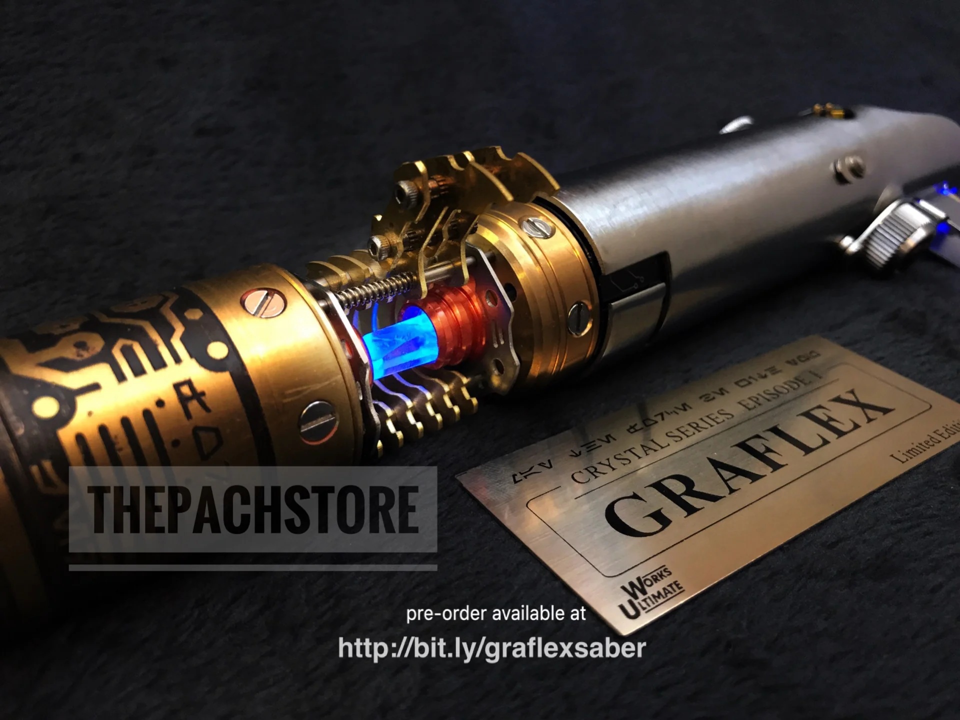 Ultimate Works - Legendary Graflex Saber - GRAND MASTER PACKAGE! LIMITED EDITION with Metal Crystal Chamber Chassis - Image 9
